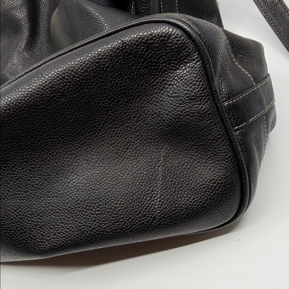 RECO’s Black Pebbled Leather Drawstring Shoulder Bag with Gold Hardware - Picture 3 of 10